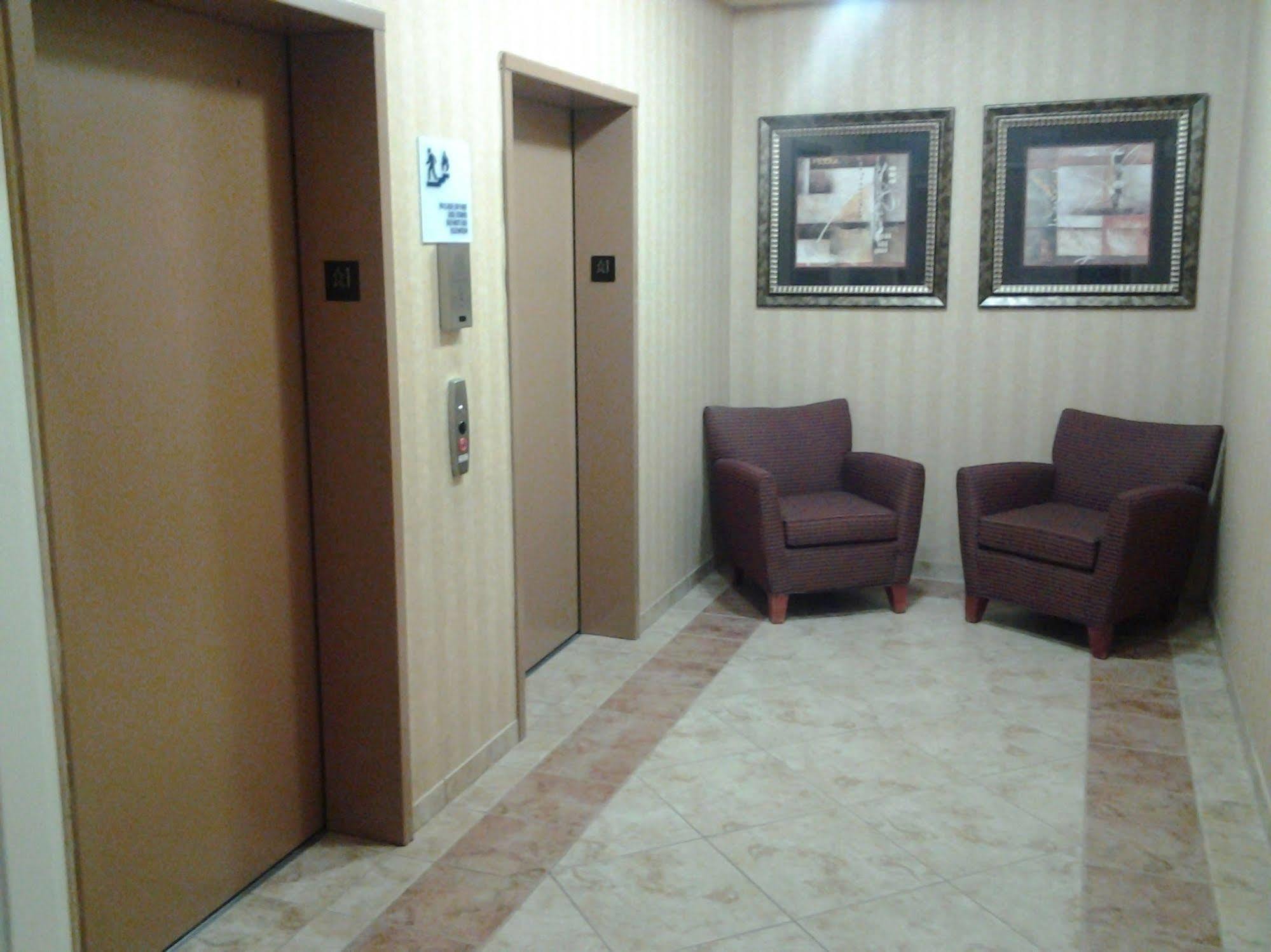 Holiday Inn Express & Suites Klamath Falls Central By Ihg Екстер'єр фото