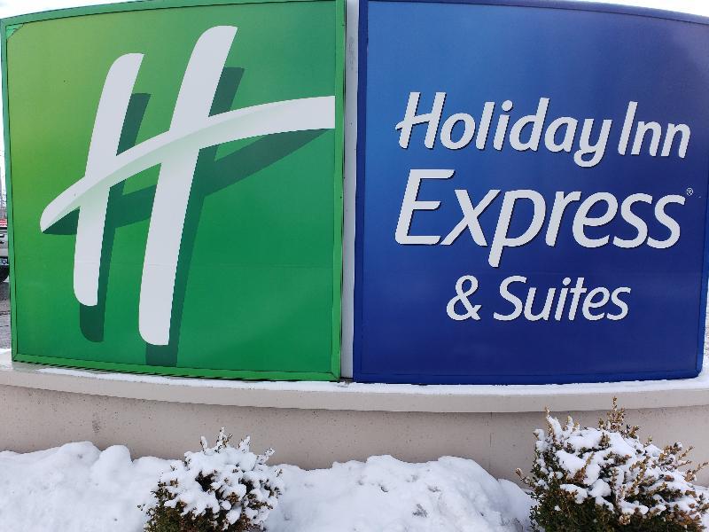 Holiday Inn Express & Suites Klamath Falls Central By Ihg Екстер'єр фото